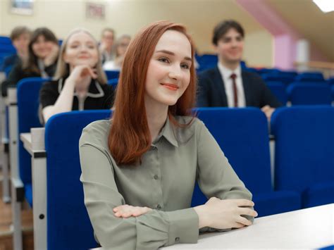 Минпросвещения России запускает программу именных стипендий для ...