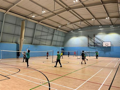 Loirston P5-7 Badminton Club, Loirston Primary School, Cove Bay, 25 ...