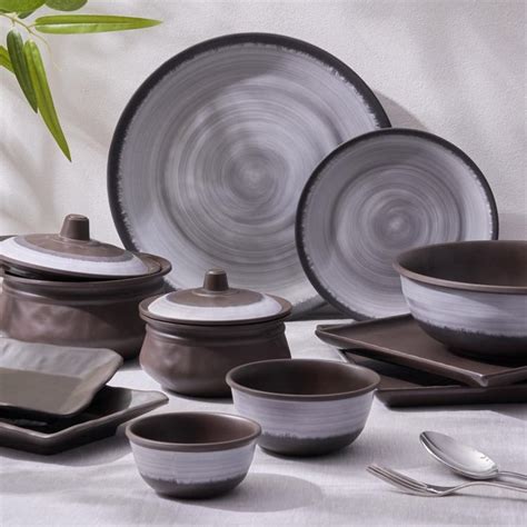 Buy Meadows Solids Melamine Handi with Lid - 420ml from Home Centre at ...