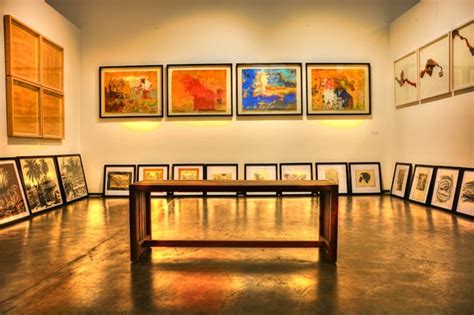 New Castle Art Gallery, Kochi, KL