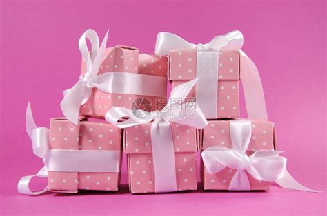从什么粉色的礼物最新素材