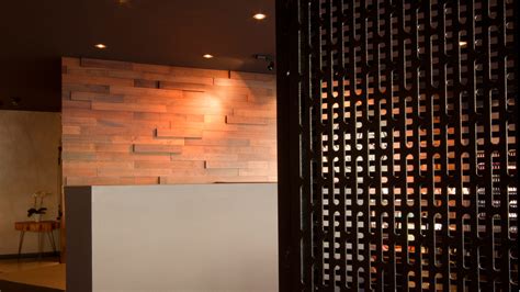 Nail Bar | Milwaukee, WI — RINKA