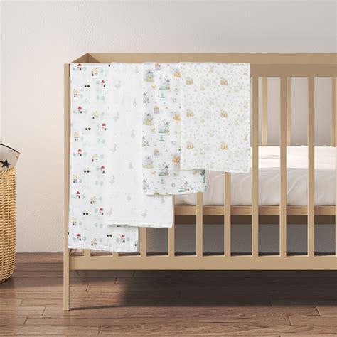 Buy Giggles Printed Bamboo Muslin Swaddle Blanket - Set of 4 from ...