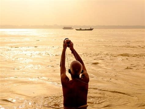 Sun worship and tradition of bathing and giving alms on this festival ...