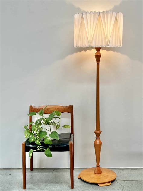 Art Deco Timber Floor Lamp - 20th Century Vintage