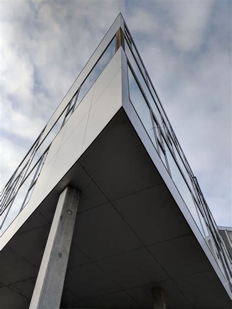 Angled building Images - Free Download on Freepik