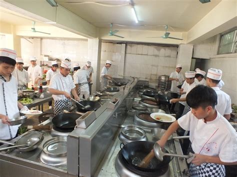中式烹饪-实训中心 - 上课（教室/实训室） - 南宁商贸学校官网