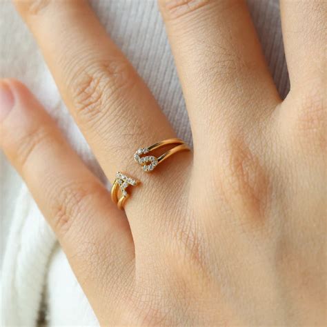 Make It Personal – Diamond Letter Ring – QUIXSTONE