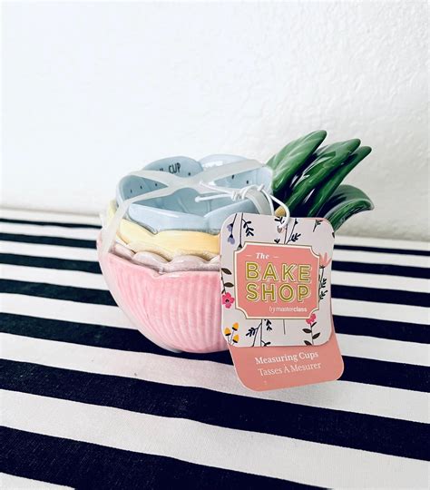 T.J.Maxx Flower Measuring Cups | Mercari