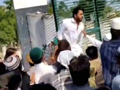 Congress leader accuses own MLA of corruption
