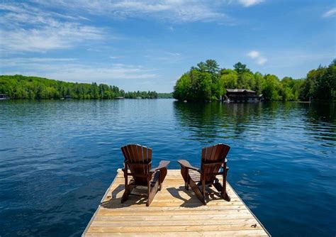Here Are The 7 Best Places to Buy Vacation Homes in Canada