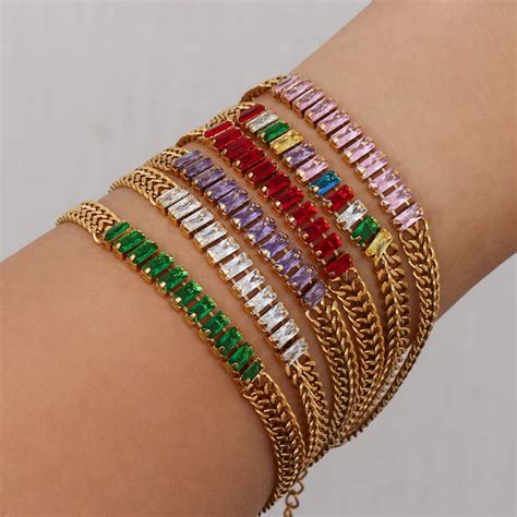 Bracelets – Atulya Jewellers