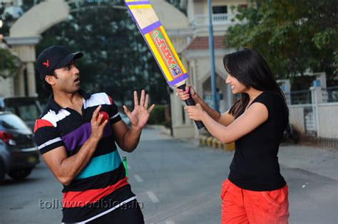 Enta Andamga vunnave movie stills