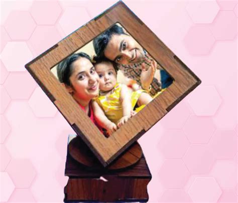 Love Orbit: Personalized Rotating Photo Lamp