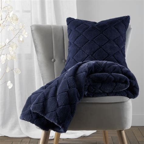 Catherine Lansfield Cosy Diamond Faux Fur 130cmx170cm Throw Navy Blue ...