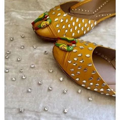 Ladies Juti - Multicolor Women Ladies Rajasthani Jutti, Women Ladies ...