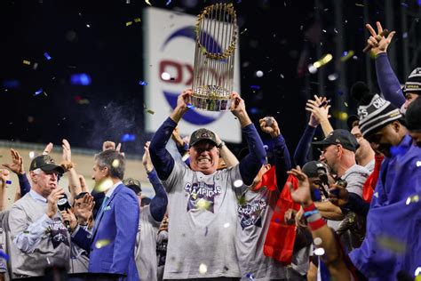 Champion Braves plan 2-part parade celebrating past, present | Georgia ...