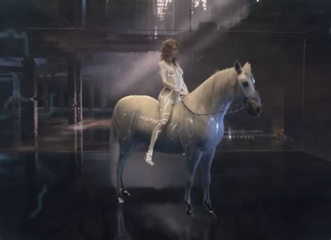 Five Times Taylor Swift Embraced Her Inner Horse Girl | HORSE NATION