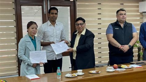 Mary Kom elected Chairperson of 'Athletes Commission' of IOA, Achanta ...