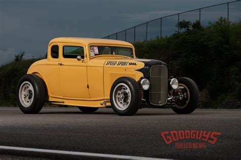USAC Influenced, this '32 Ford Coupe is Ready to Run | Fuel Curve