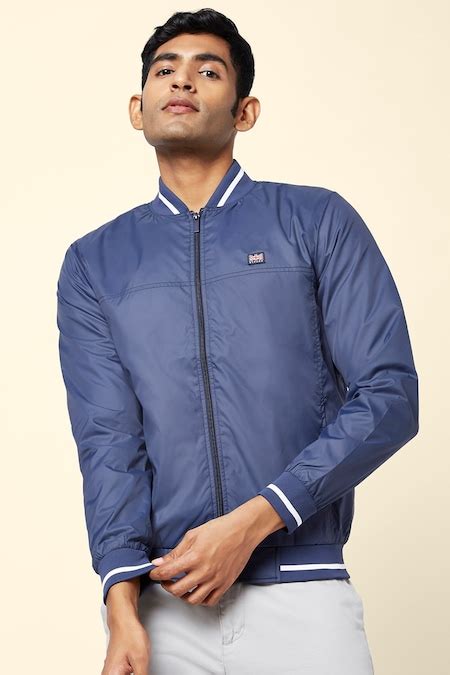 Medium Blue Solid Winterwear Full Sleeves Polo Collar Men Regular Fit ...