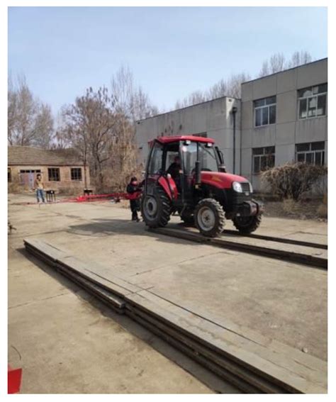 Development of a Control System for Double-Pendulum Active Spray Boom ...