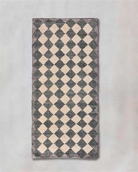 Sahara Rug - Charcoal – Nicobar