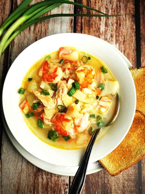 Simple Seafood Soup Recipe – Light, Flavorful & Fast