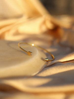 Buy Perfectly Average Arrow Bracelet | 18K Gold Plated Jewellery For ...