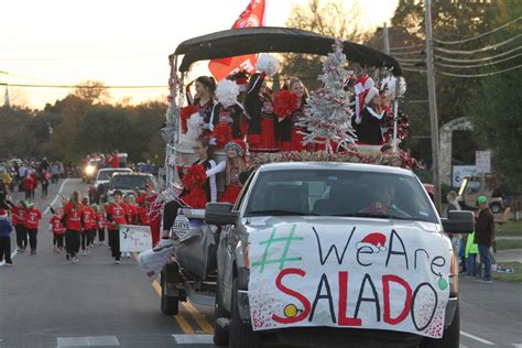 First Team, Salado start holidays with Christmas Parade | Article | The ...
