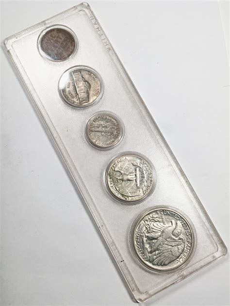 1942 Silver Coin Set*Walking Liberty Half, Washington Quarter, Mercury ...
