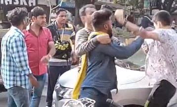 Nagpur Road Rage: Hooligans crash bike into car, thrash car owner in ...