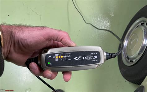 Image result for Testing 12V Battery with Multimeter