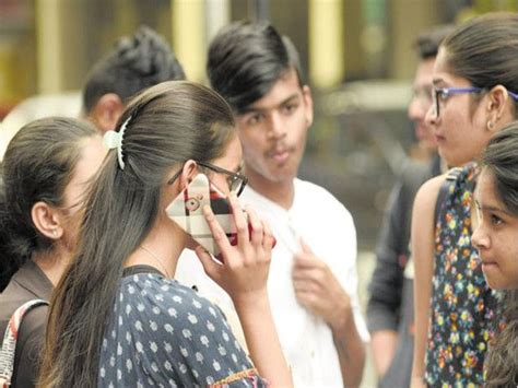 Trai lambasted Airtel and Vodafone Idea over minimum recharge plans