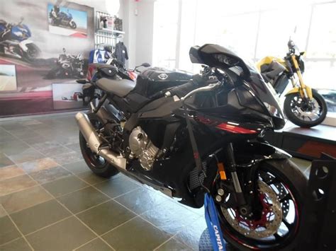 Used Yamaha YZF-R1 1000cc 2015 Model (PID-1418112649) Super Bike for ...