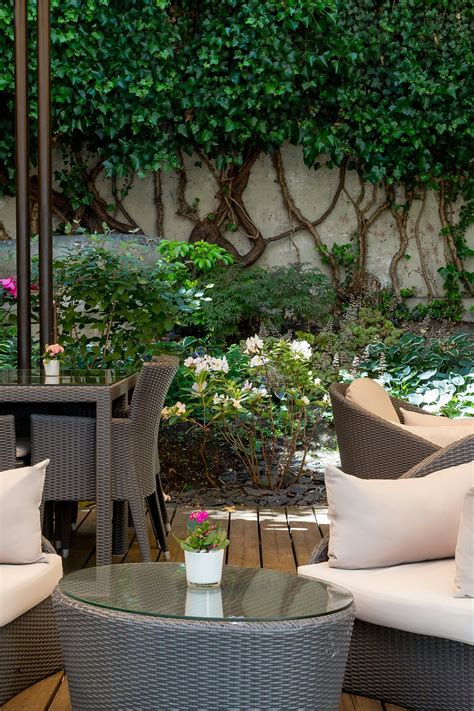 Geneva Hotels | Airbnb