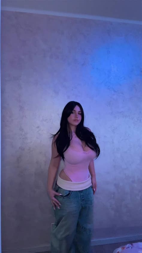 👨‍🦲 (@chiri.francesca_) - Urlebird