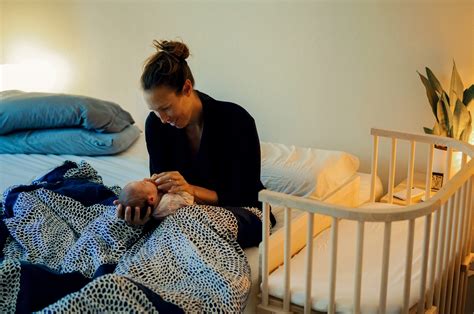 Pregnancy Insomnia: What It Is and How to Overcome It - babybay