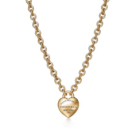 Return to Tiffany™ Full Heart Pendant in Yellow Gold | Tiffany & Co. CA