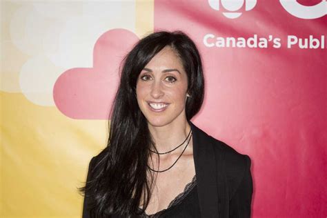 Catherine Reitman's lips: natural beauty or cosmetic alteration ...