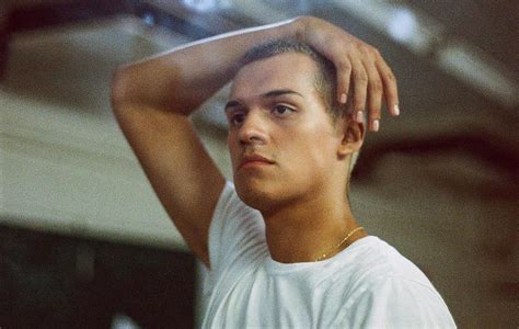 Omar Apollo drops first single, 'Stayback', from his forthcoming debut album