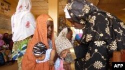 Nigeria Polio Cases Drop 50 Percent in 2013