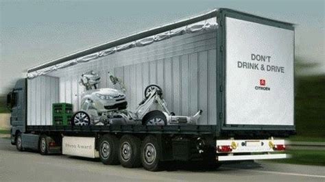 Top 6 Most 3D Truck Art Picture | 3D Painting Funny Images