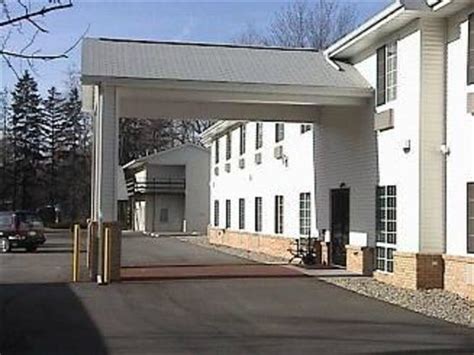 ALLEGAN BUDGET HOST INN - Motel Reviews, Photos, Rate Comparison ...