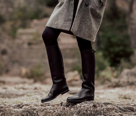 Botte Cavalière haute pour femme en cuir gras noir, Botte style cheval ...