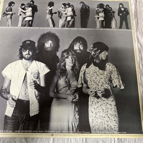 Fleetwood Mac Rumours album (s)