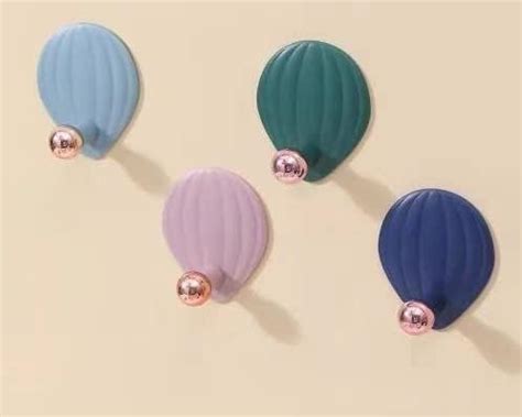 Scoovi Self Adhesive Wall Hooks Waterproof Adhesive Sticky Stylish ...