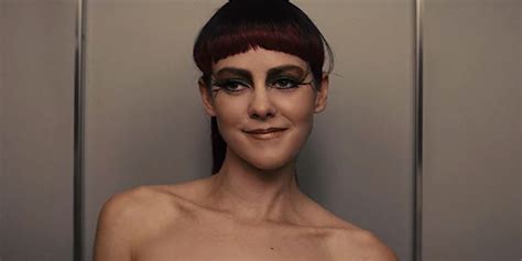 How Johanna Mason Won Her Hunger Games