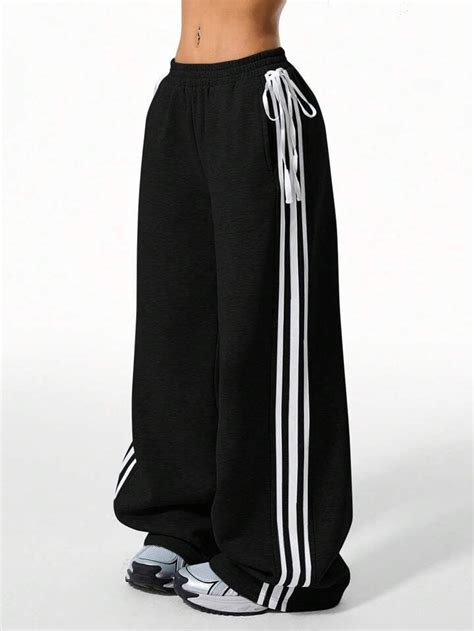 Women Relaxed Loose Fit Easy Wash Joggers Trousers