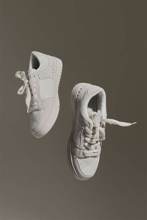 Buy Men's Beige Textured Sneakers Online | Snitch – SNITCH